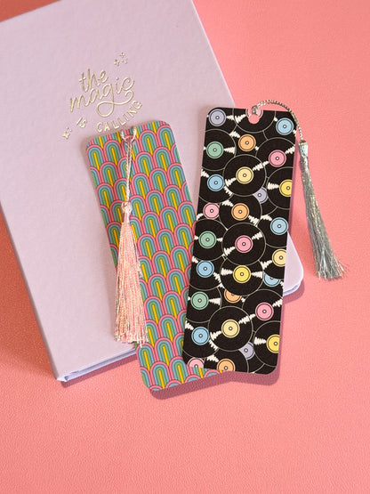 Retro Reading Tracker Set of 2 Bookmarks