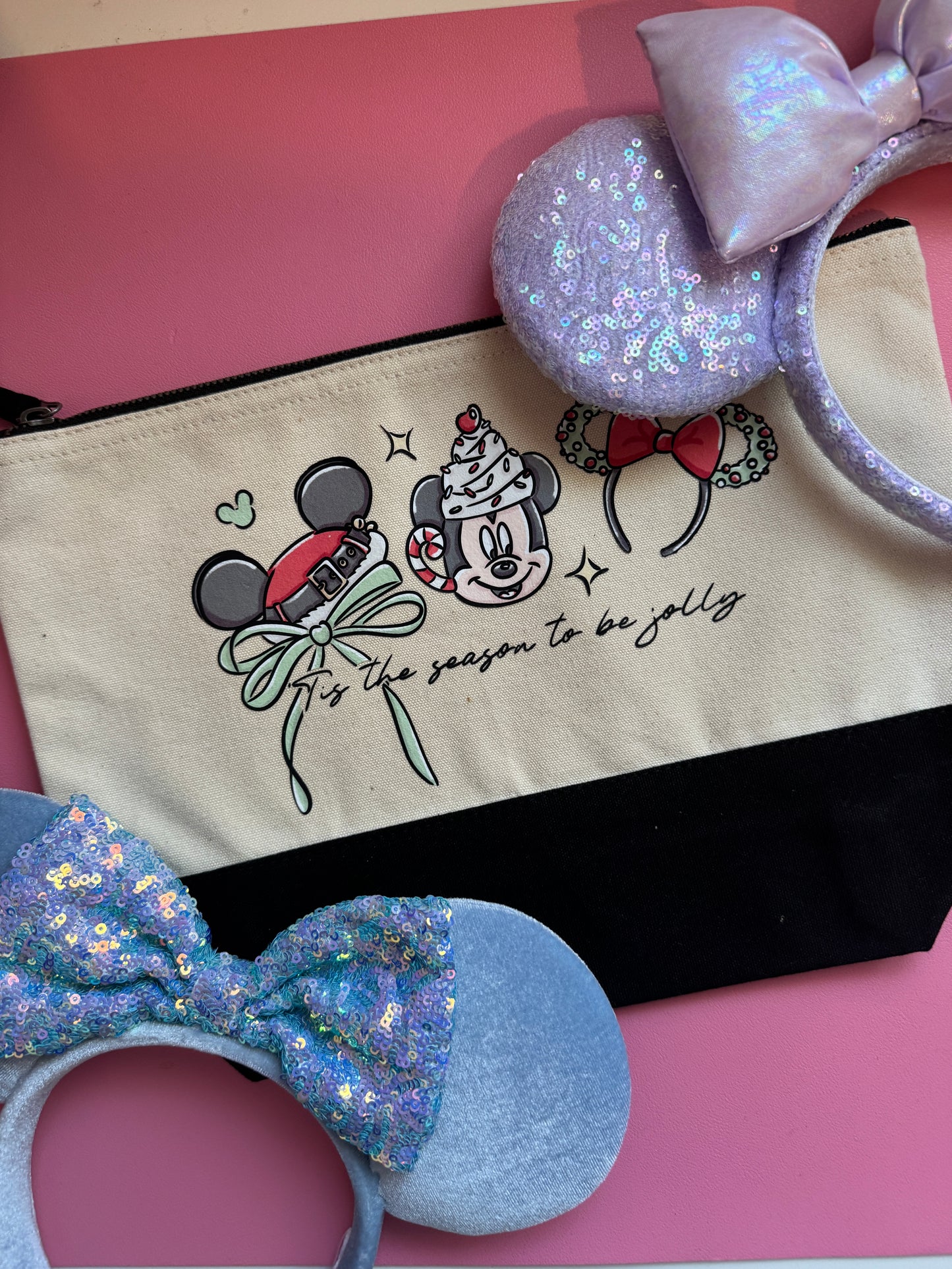 'tis the season Pouch